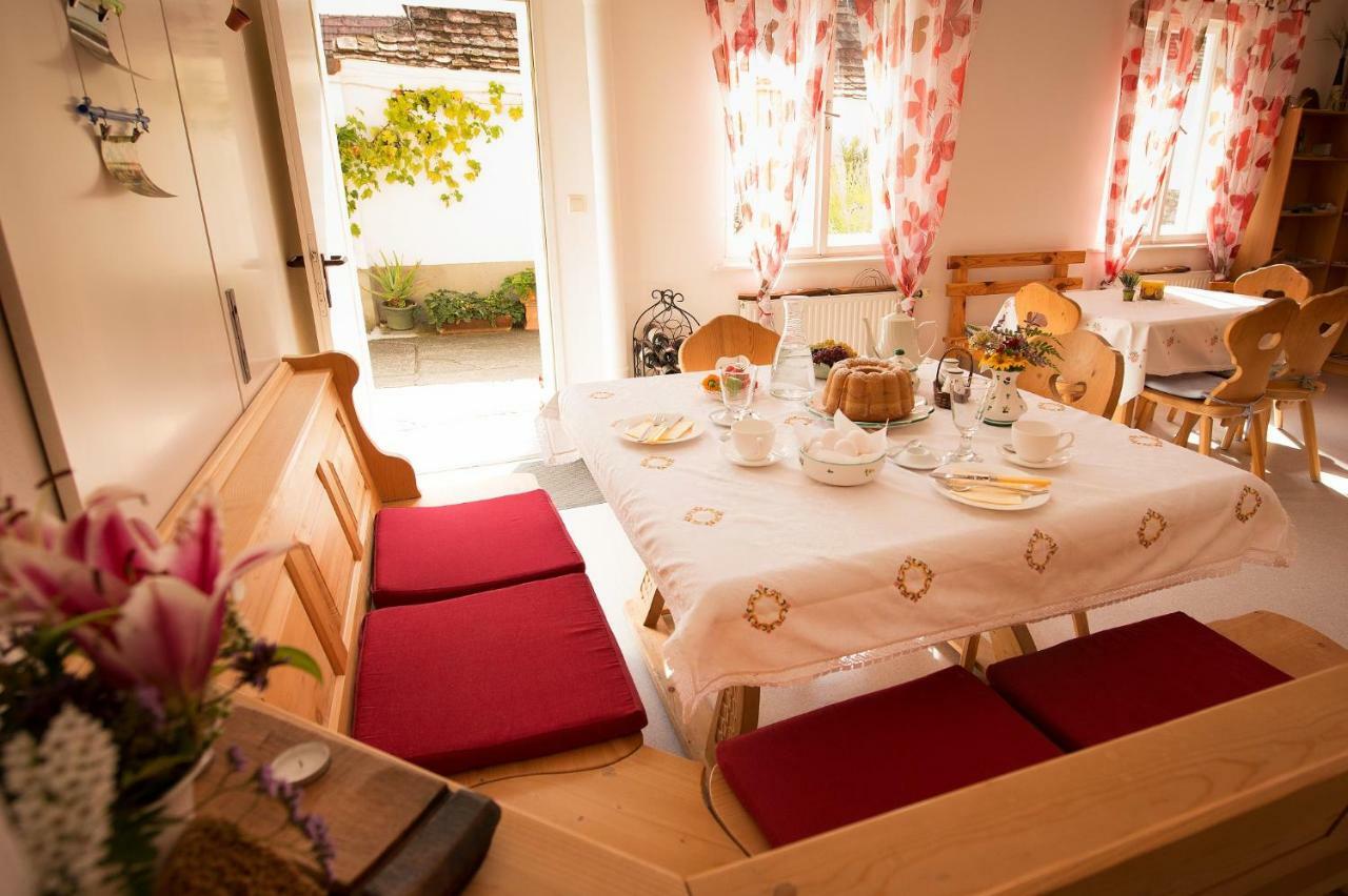 Hotel Weingut Familie Krell Mitterretzbach Exteriér fotografie